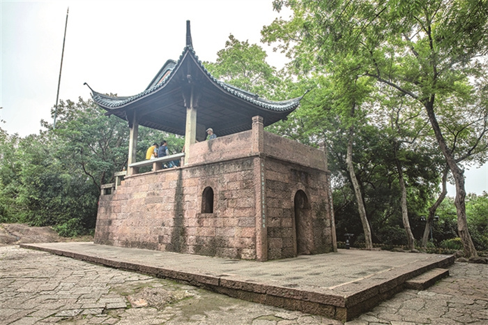 面朝西湖水，隐于葛岭中，杭州千年古迹抱朴道院你去过吗？