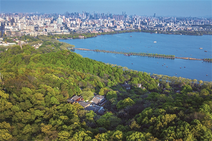 面朝西湖水，隐于葛岭中，杭州千年古迹抱朴道院你去过吗？